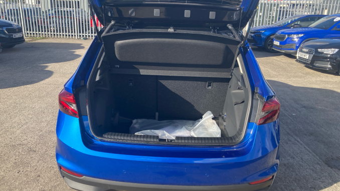 Skoda Fabia 1.0 TSI 116 Design Edition 5dr Petrol Hatchback - Image 20
